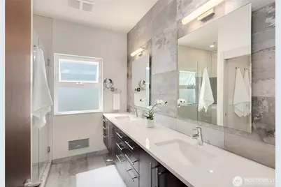 3635 Carr Place N, Seattle, WA 98103 - Photo 11