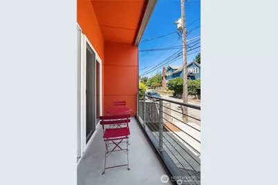 3635 Carr Place N, Seattle, WA 98103 - Photo 17