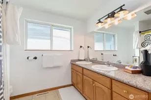 9912 51st Ave S, Seattle, WA 98118 - Photo 21