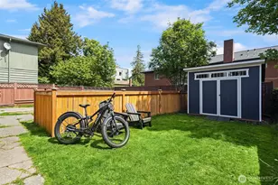 4206 Dayton Ave N, Seattle, WA 98103 - Photo 19