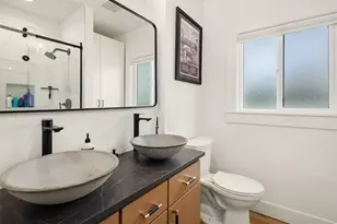 4206 Dayton Ave N, Seattle, WA 98103 - Photo 17