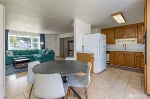 2709 R St SE, Auburn, WA 98002 - Photo 11