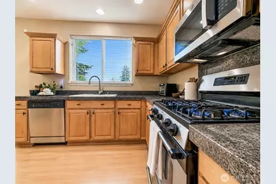 17749 110th Place SE, Renton, WA 98055 - Photo 7