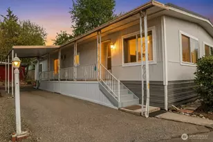 7301 NE 175th St, Kenmore, WA 98028 - Photo 3