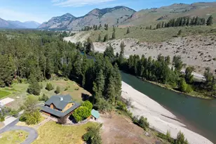 19 Mariposa Ln, Winthrop, WA 98862 - Photo 3