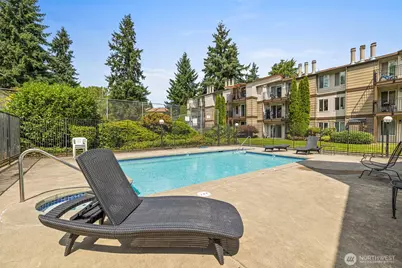 12933 127th Drive NE #F205, Kirkland, WA 98034 - Photo 27