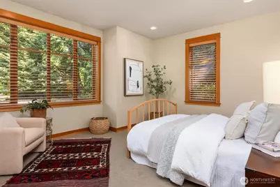 13223 NE Cambridge Crest Way, Bainbridge Island, WA 98110 - Photo 15