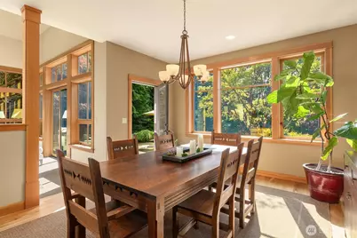 13223 NE Cambridge Crest Way, Bainbridge Island, WA 98110 - Photo 9