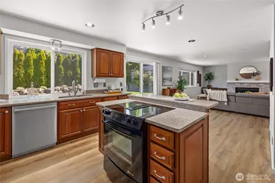 11007 60th Avenue W, Mukilteo, WA 98275 - Photo 13