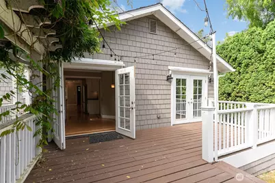 724 16th Avenue W, Kirkland, WA 98033 - Photo 21