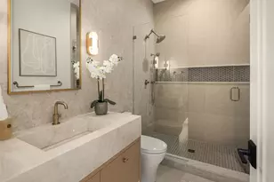 11315 113th Pl NE, Kirkland, WA 98033 - Photo 3