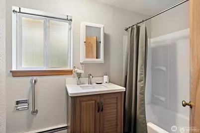 11411 Clovercrest Drive SW, Lakewood, WA 98499 - Photo 27
