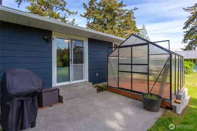 1986 Peacock Lane, Oak Harbor, WA 98277 - Photo 33