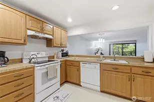 6702 139th Ave NE, Redmond, WA 98052 - Photo 11