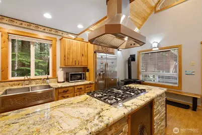 670 Yellowstone, Snoqualmie Pass, WA 98068 - Photo 7