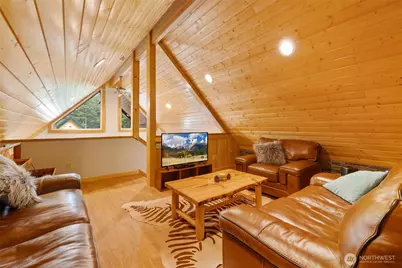 670 Yellowstone, Snoqualmie Pass, WA 98068 - Photo 5