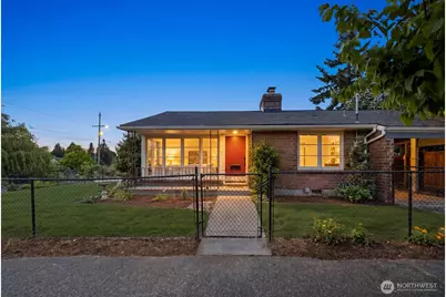 7904 39th Avenue SW, Seattle, WA 98136 - Photo 1