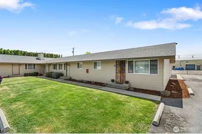 1011 1013, 1015 S 48th Avenue, Yakima, WA 98908 - Photo 7