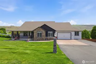 98303 E Ridgeview Dr, Kennewick, WA 99338 - Photo 3