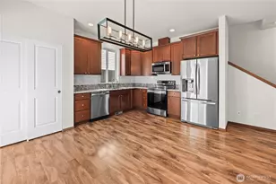 2647 19th St, Bremerton, WA 98312 - Photo 5