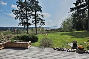 1864 Scenic Ave, Freeland, WA 98249 - Photo 13