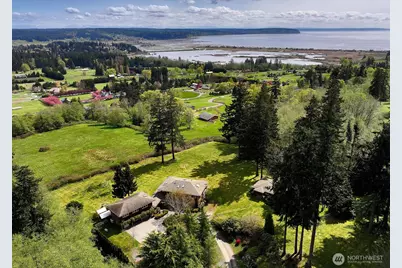 1864 Scenic Avenue, Freeland, WA 98249 - Photo 3