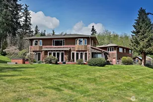 1864 Scenic Ave, Freeland, WA 98249 - Photo 7