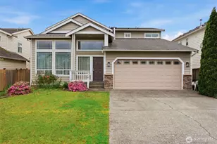 261 Bremerton Ave NE, Renton, WA 98059 - Photo 1
