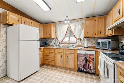 2500 S 370th Street #55, Federal Way, WA 98003 - Photo 9