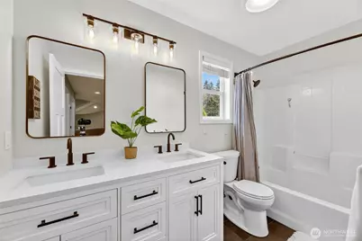 24861 NE 1st Place, Sammamish, WA 98074 - Photo 33