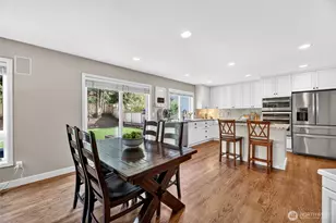 24861 NE 1st Pl, Sammamish, WA 98074 - Photo 15