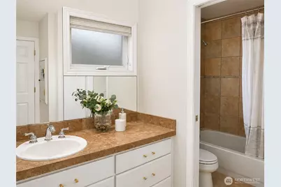 1422 Colby Avenue, Everett, WA 98201 - Photo 23