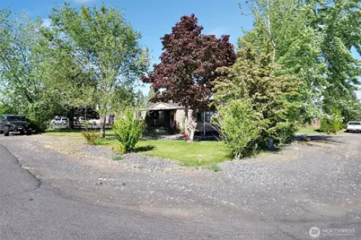 4379 Jackie Drive NE, Moses Lake, WA 98837 - Photo 5
