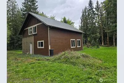 1747 Winlock Vader Road, Winlock, WA 98596 - Photo 3
