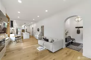 1608 N 50th St, Seattle, WA 98103 - Photo 3