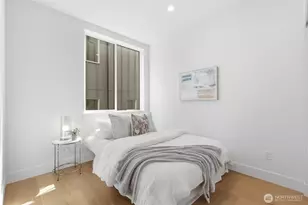 6223 9th Ave NE, Seattle, WA 98115 - Photo 13