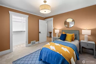 8920 240th Street SW, Edmonds, WA 98026 - Photo 17
