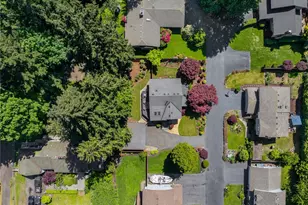8920 240th St SW, Edmonds, WA 98026 - Photo 35