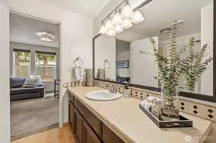 20111 Dayton Ave N, Shoreline, WA 98133 - Photo 21