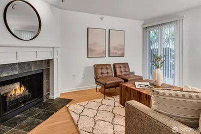 700 Front Street S #E102, Issaquah, WA 98027 - Photo 5