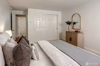700 Front Street S #E102, Issaquah, WA 98027 - Photo 7
