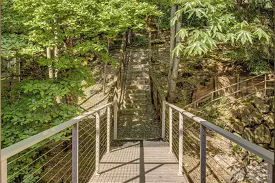 700 Front Street S #E102, Issaquah, WA 98027 - Photo 23