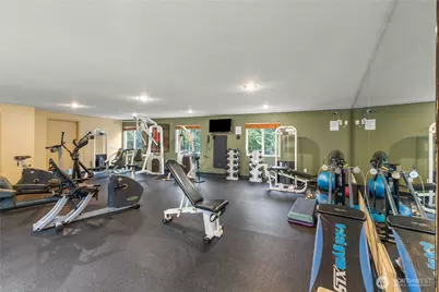 700 Front Street S #E102, Issaquah, WA 98027 - Photo 17