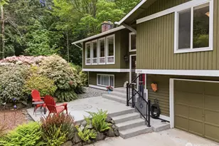 3858 Quiet Dr NW, Bremerton, WA 98312 - Photo 3