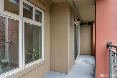 123 Queen Anne N #301, Seattle, WA 98109 - Photo 9