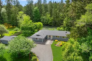 9171 Miller Rd NE, Bainbridge Island, WA 98110 - Photo 25