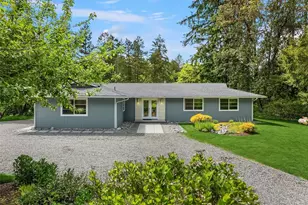 9171 Miller Rd NE, Bainbridge Island, WA 98110 - Photo 3