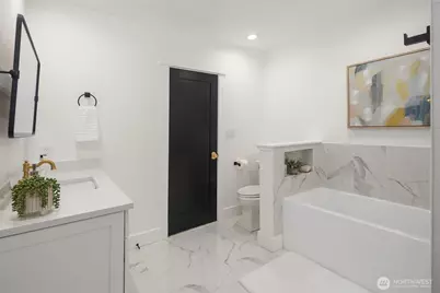 1014 4th Avenue N, Seattle, WA 98109 - Photo 15