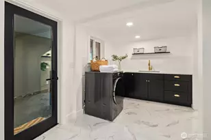 1014 4th Ave N, Seattle, WA 98109 - Photo 35