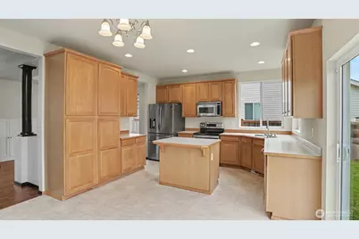 811 Williams Street NW, Orting, WA 98360 - Photo 17